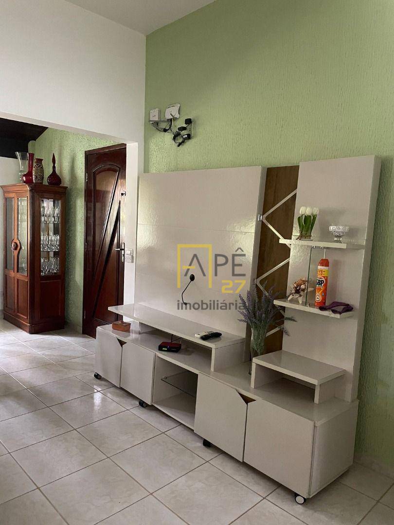 Casa à venda e aluguel com 4 quartos, 200m² - Foto 31