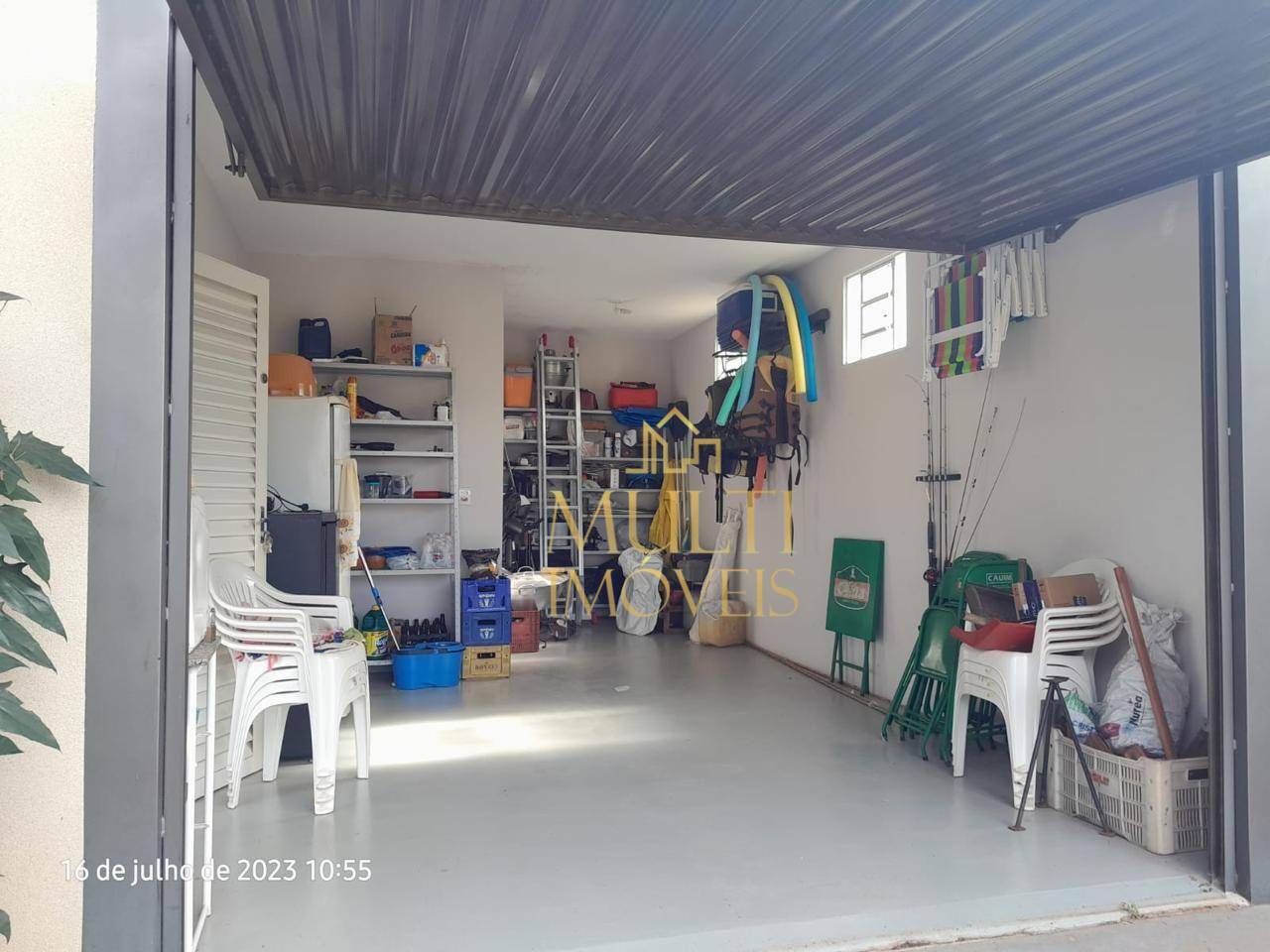 Chácara à venda com 3 quartos, 242m² - Foto 35