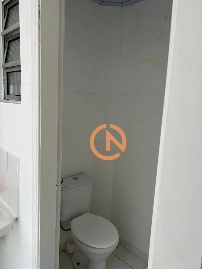 Casa de Condomínio para alugar com 2 quartos, 90m² - Foto 9