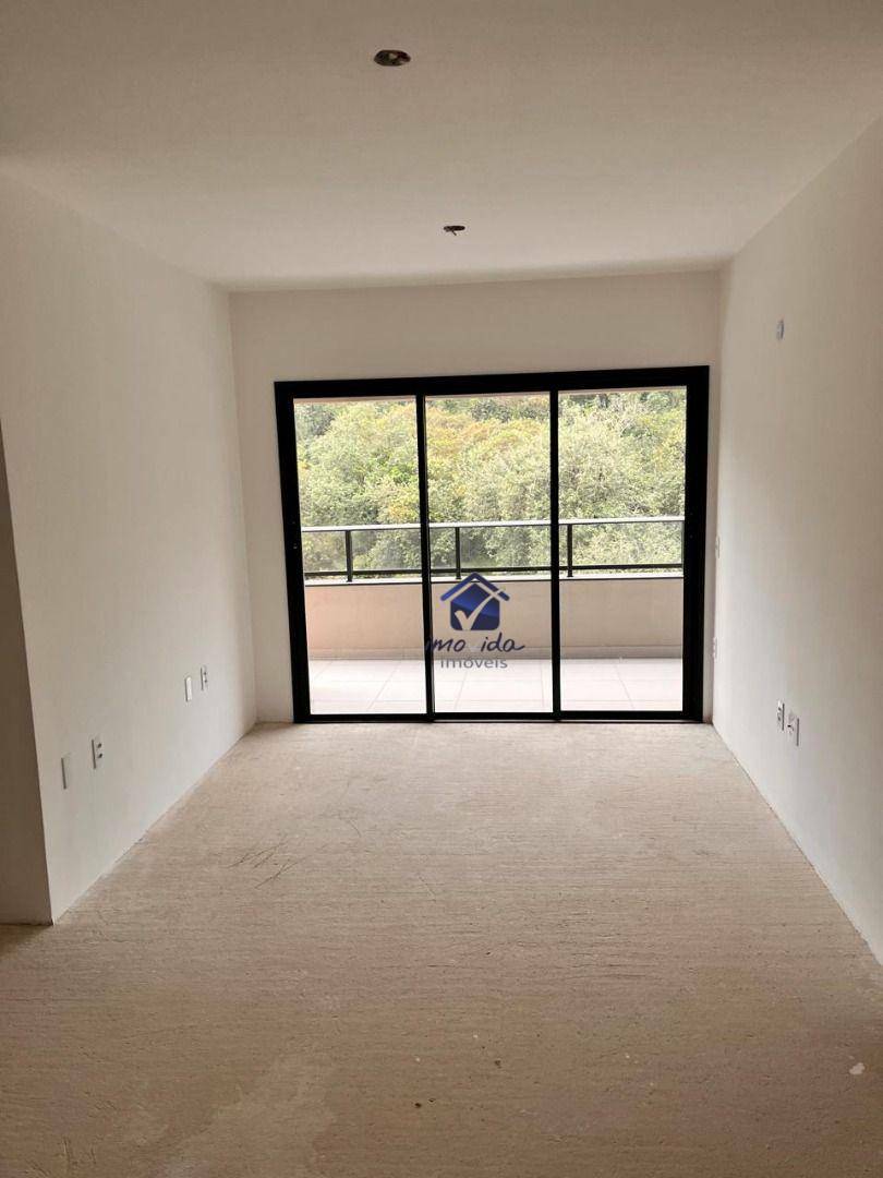 Apartamento à venda com 3 quartos, 95m² - Foto 6