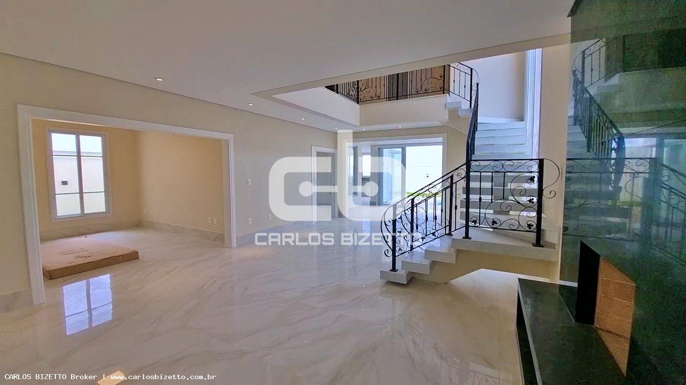 Casa de Condomínio à venda com 3 quartos, 420m² - Foto 14