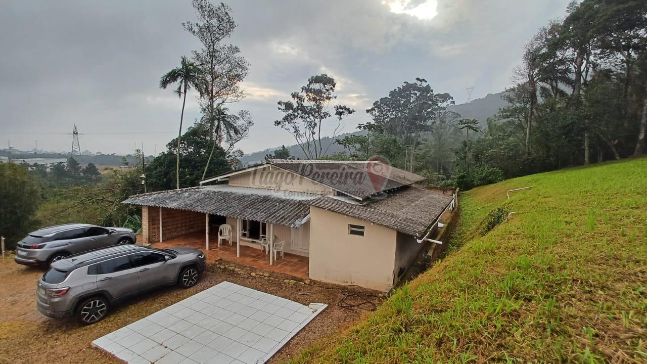 Sítio à venda com 3 quartos, 9659m² - Foto 1