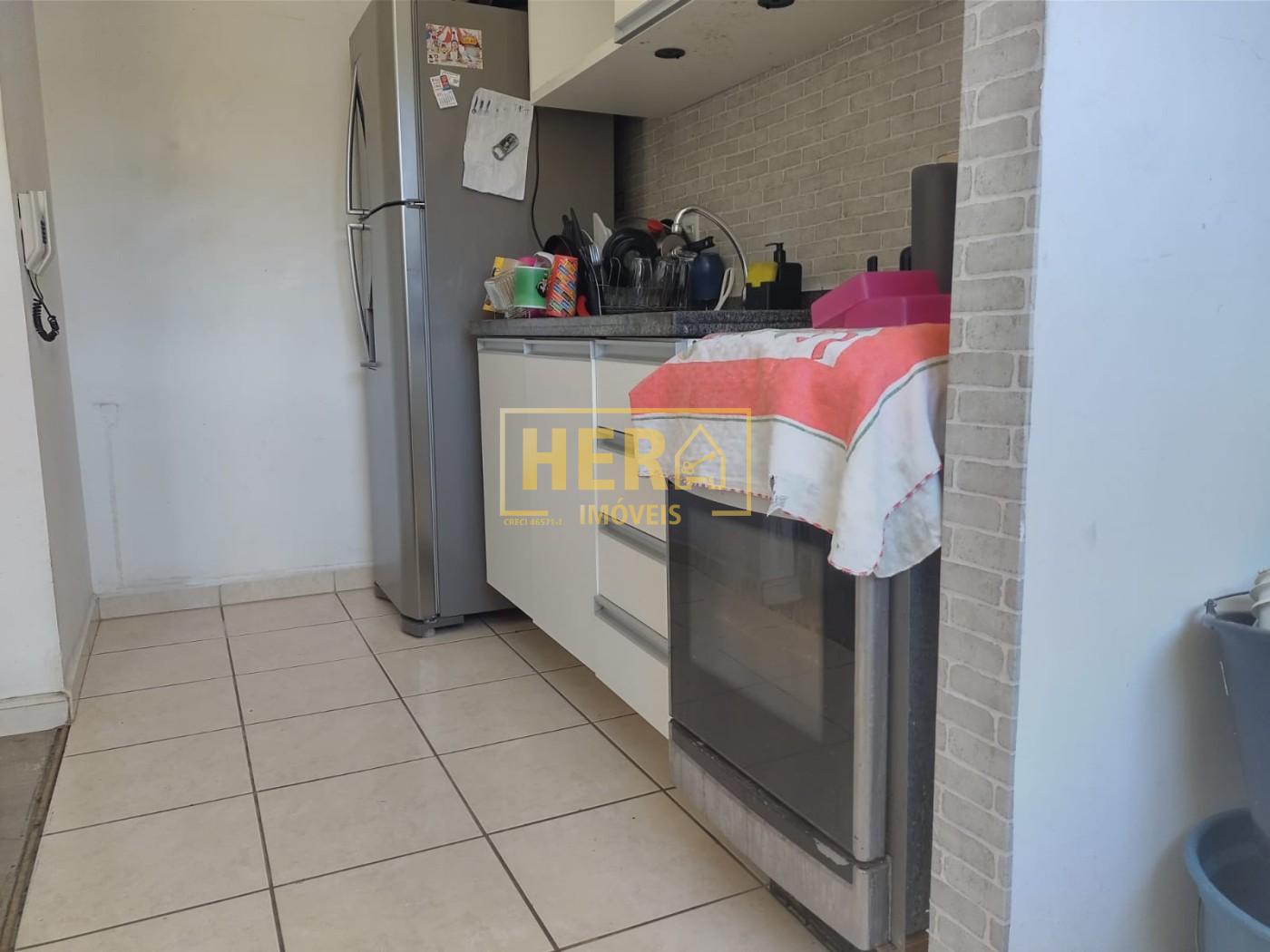 Apartamento à venda com 2 quartos, 46m² - Foto 6