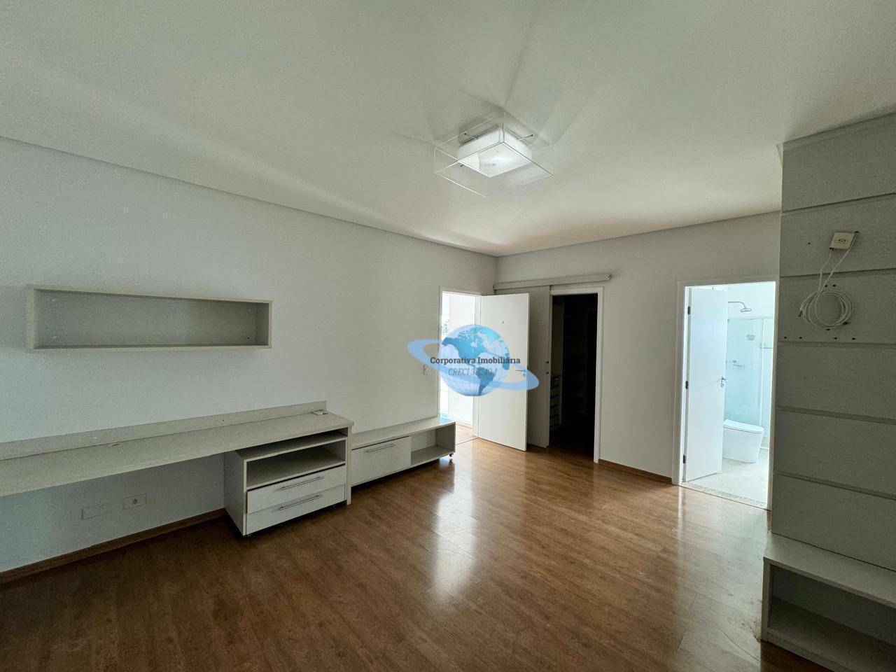Casa de Condomínio para alugar com 3 quartos, 315m² - Foto 11