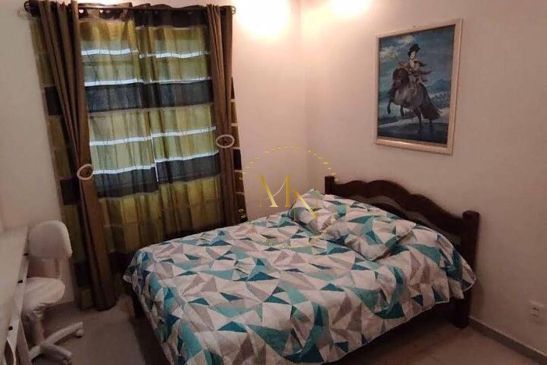 Casa para alugar com 4 quartos, 212m² - Foto 9