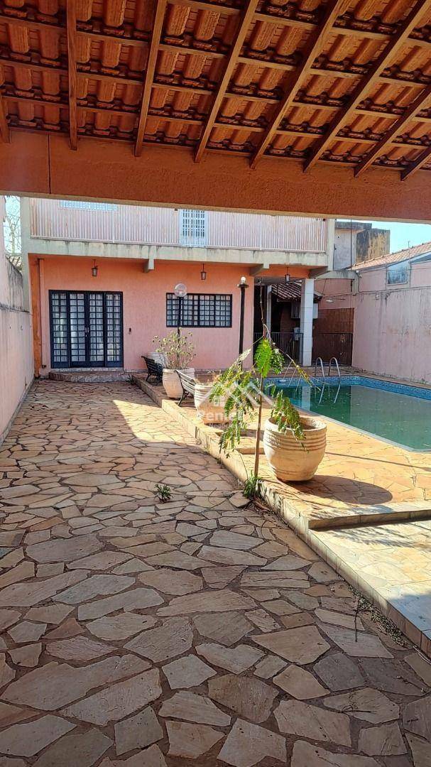 Sobrado à venda com 3 quartos, 200m² - Foto 12