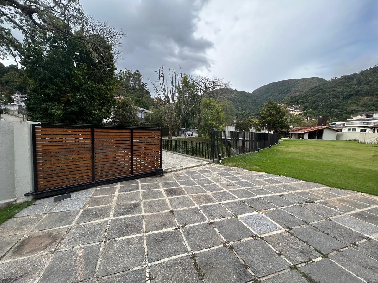 Casa para alugar com 7 quartos, 756m² - Foto 57