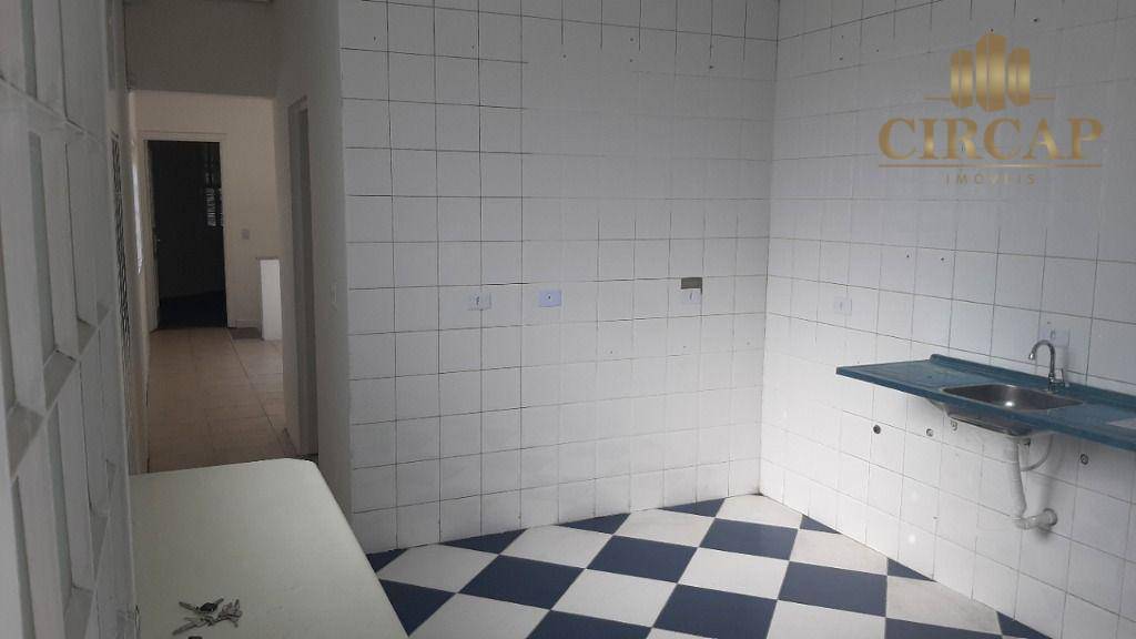 Sobrado à venda e aluguel com 3 quartos, 280m² - Foto 10