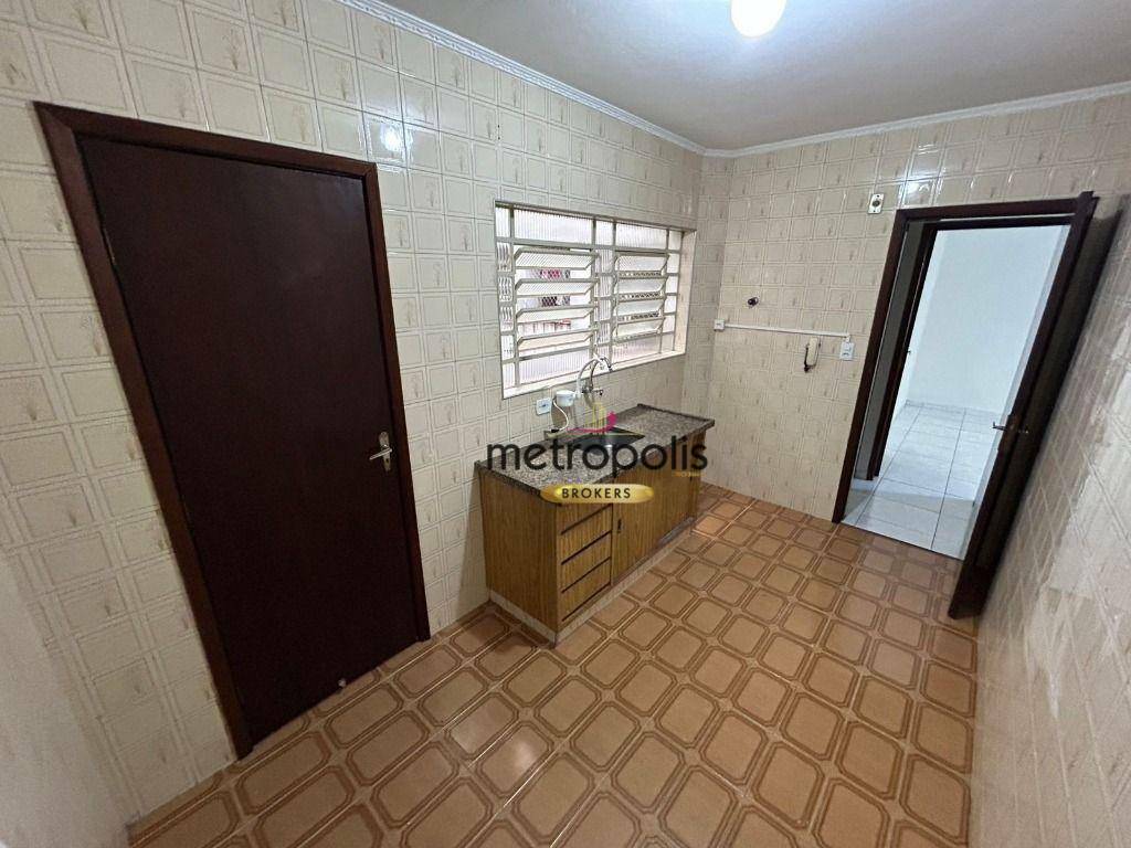 Apartamento para alugar com 2 quartos, 75m² - Foto 6