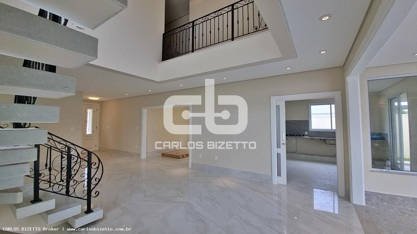 Casa de Condomínio à venda com 3 quartos, 420m² - Foto 12