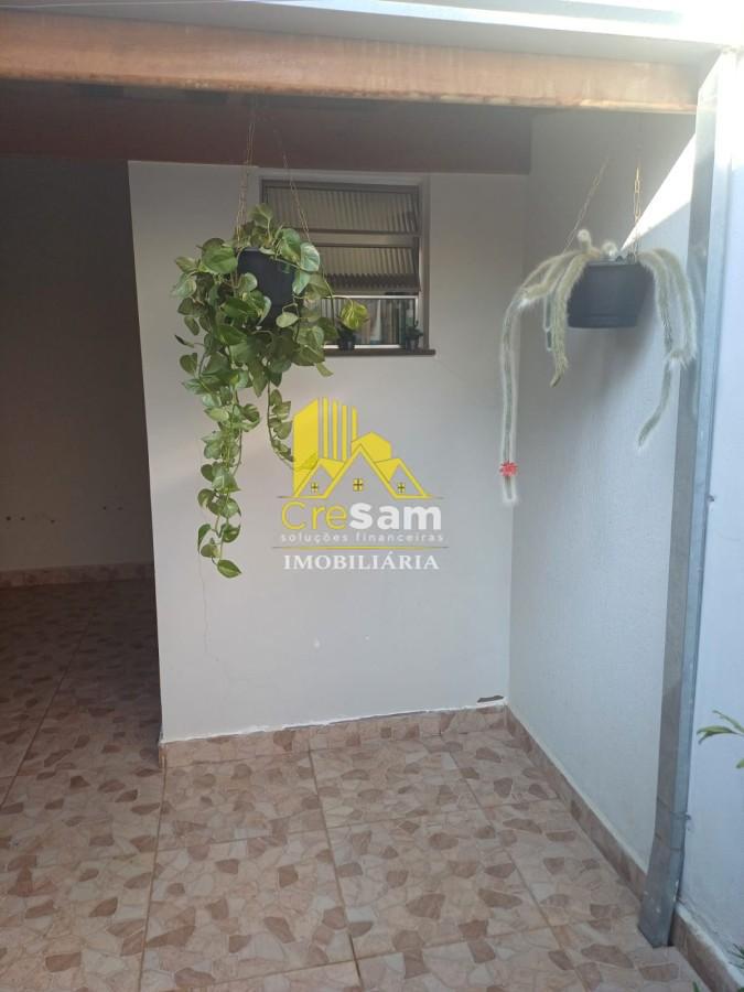 Casa à venda com 2 quartos, 136m² - Foto 2