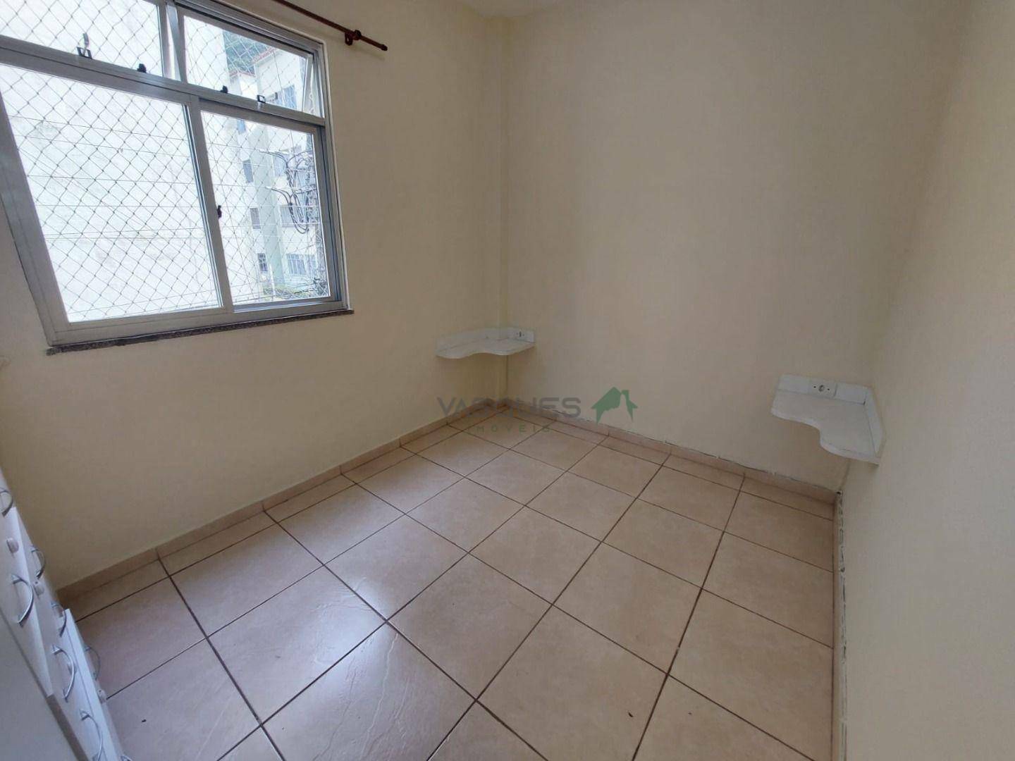 Apartamento para alugar com 2 quartos, 45m² - Foto 4