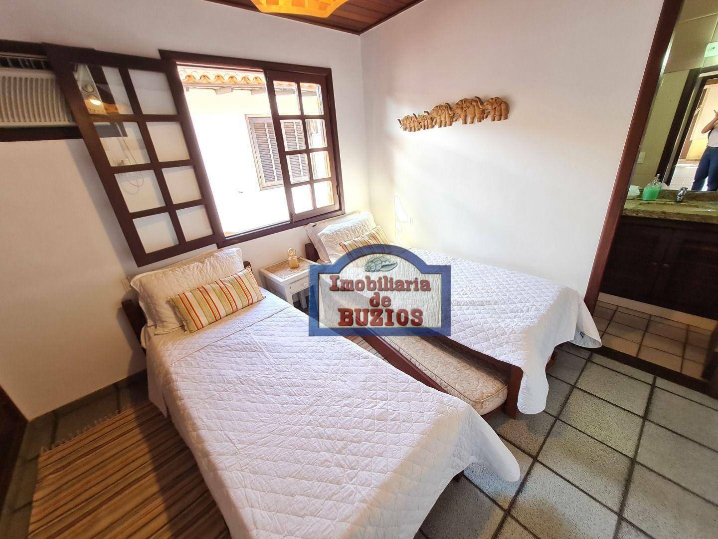 Casa de Condomínio para alugar com 4 quartos, 150m² - Foto 41