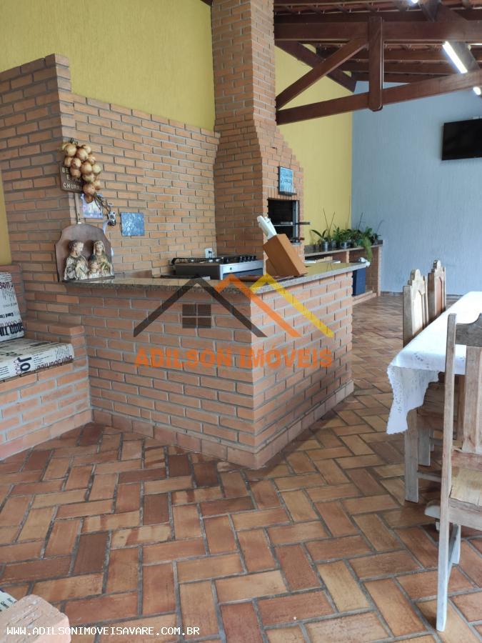 Casa à venda com 3 quartos, 244m² - Foto 33
