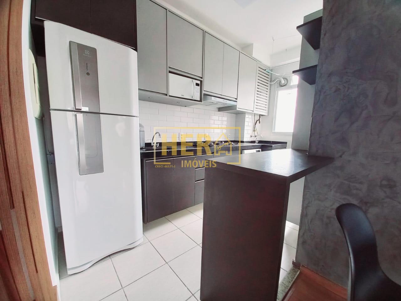 Apartamento para alugar com 2 quartos, 45m² - Foto 4