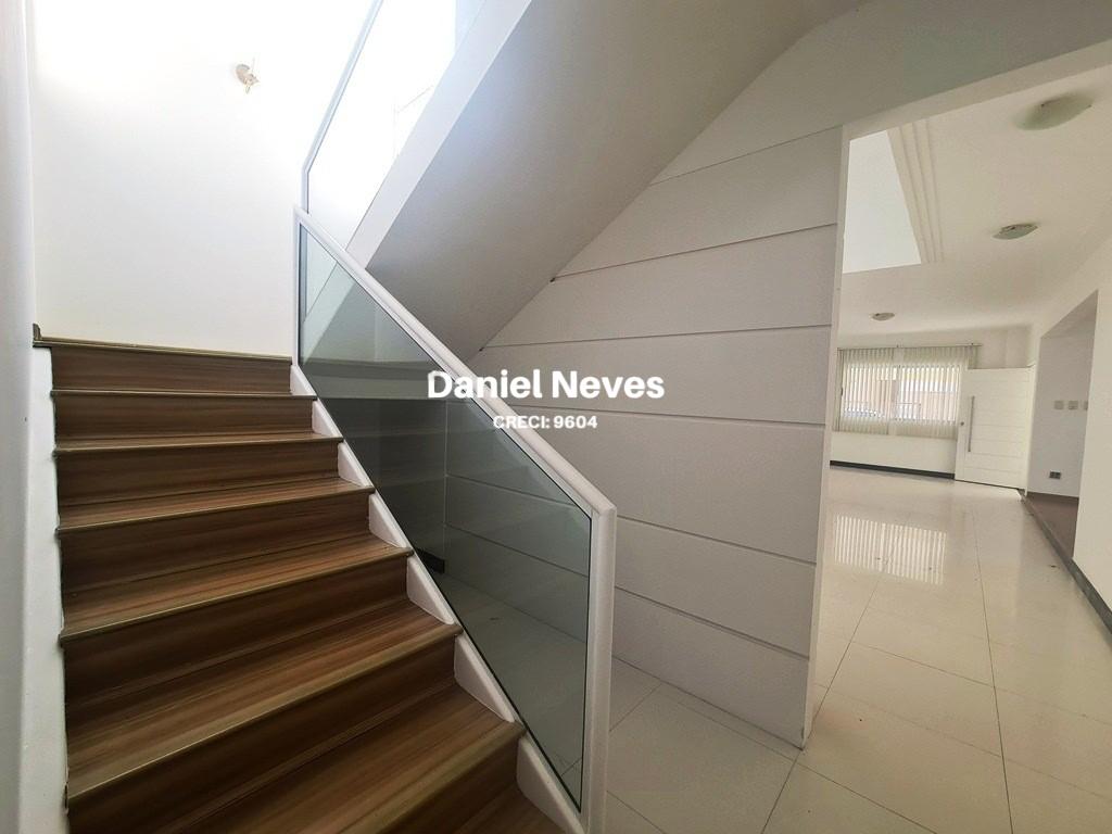 Casa de Condomínio à venda com 5 quartos, 280m² - Foto 40