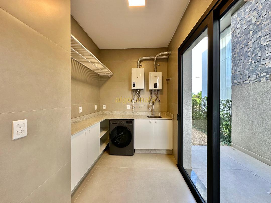 Casa de Condomínio à venda com 5 quartos, 402m² - Foto 19