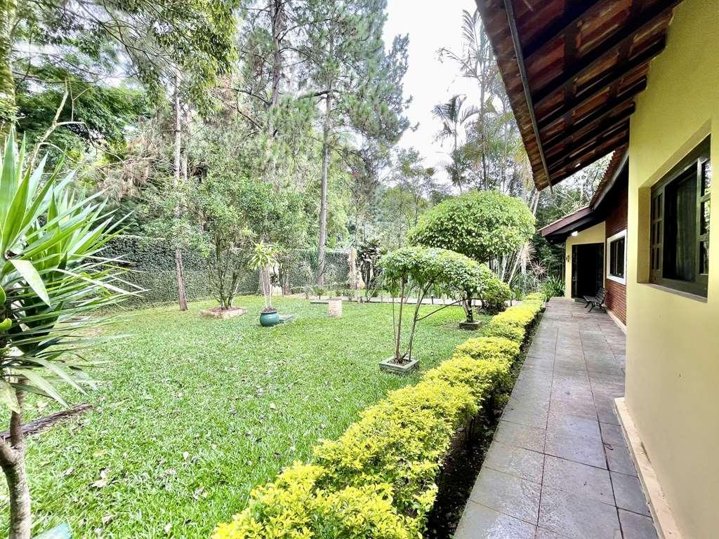 Casa de Condomínio à venda com 4 quartos, 2000m² - Foto 8