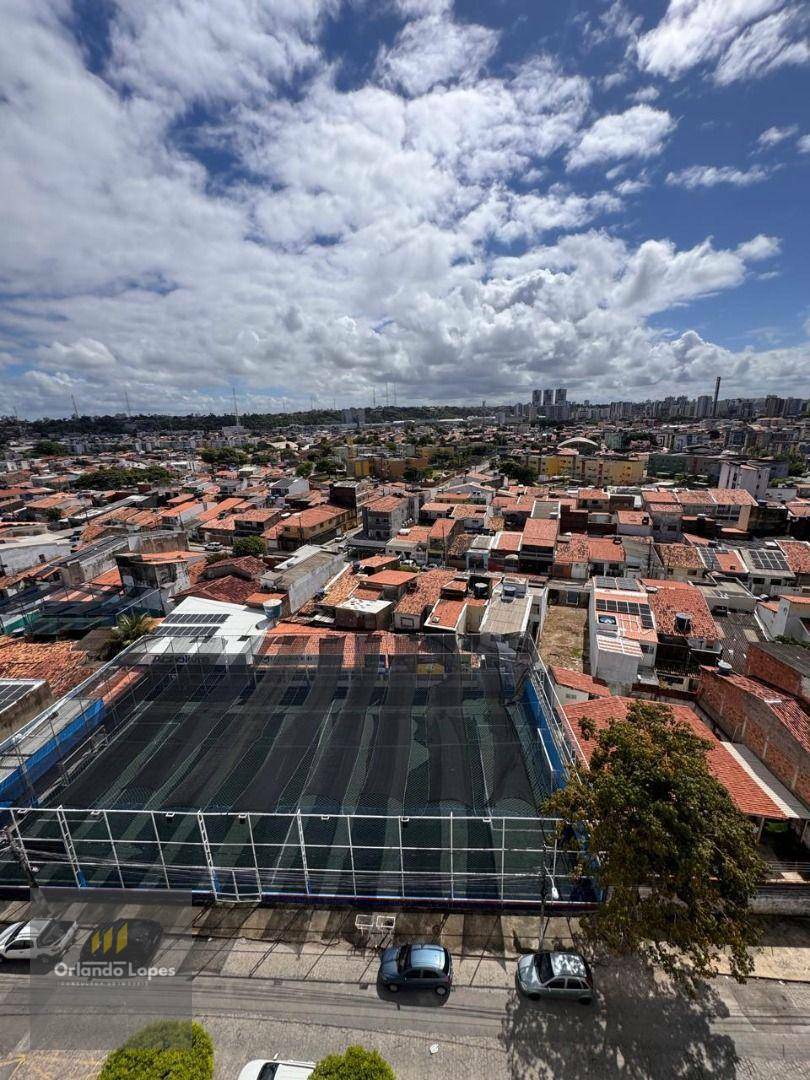 Apartamento para alugar com 3 quartos, 79m² - Foto 4