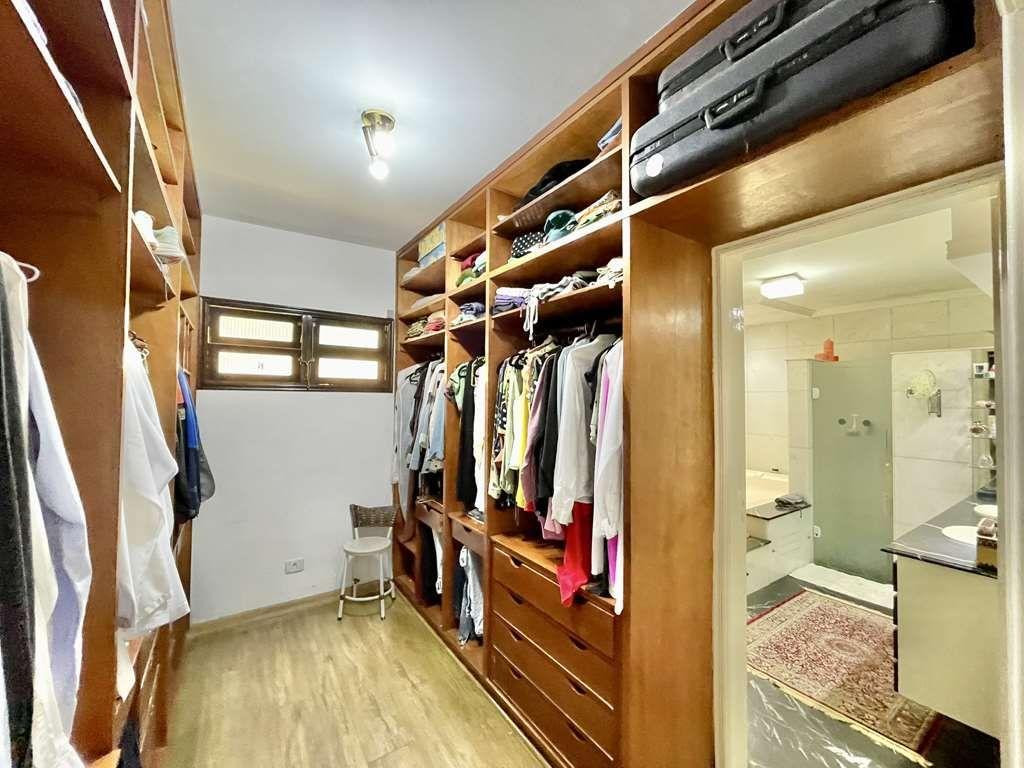 Casa à venda com 4 quartos, 428m² - Foto 26