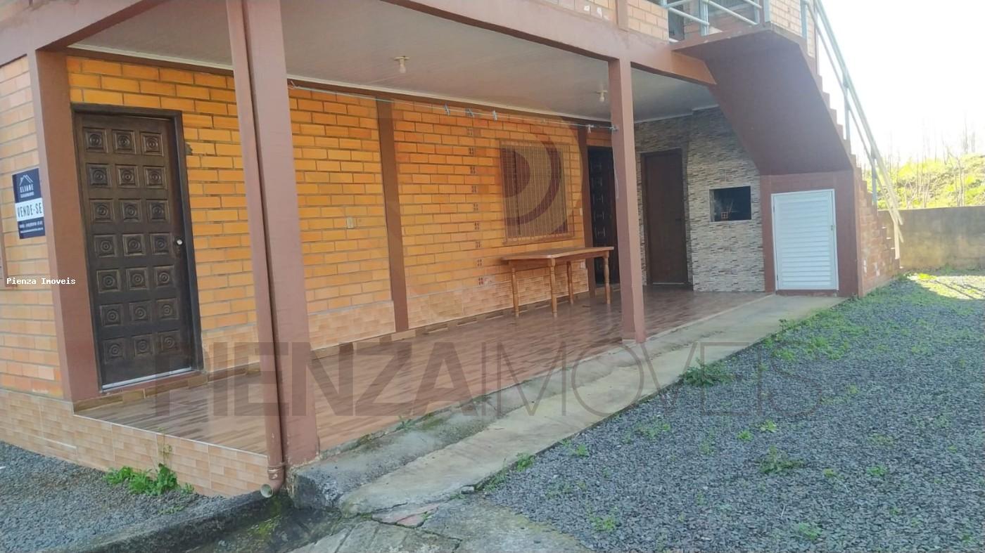 Casa à venda com 6 quartos, 200m² - Foto 12