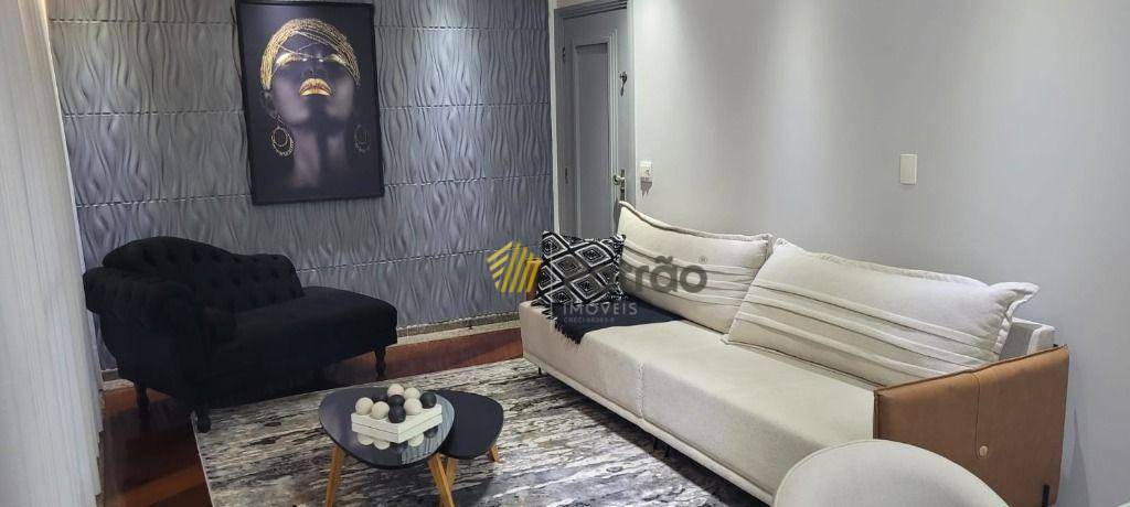 Apartamento à venda com 3 quartos, 136m² - Foto 4