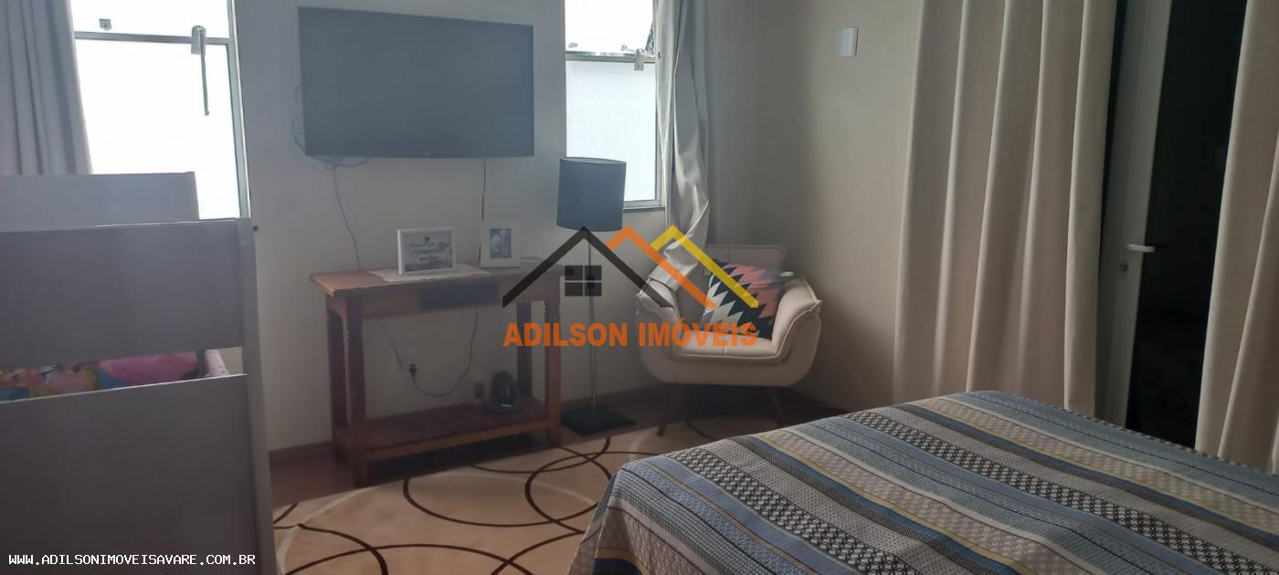 Sobrado à venda com 4 quartos, 210m² - Foto 3
