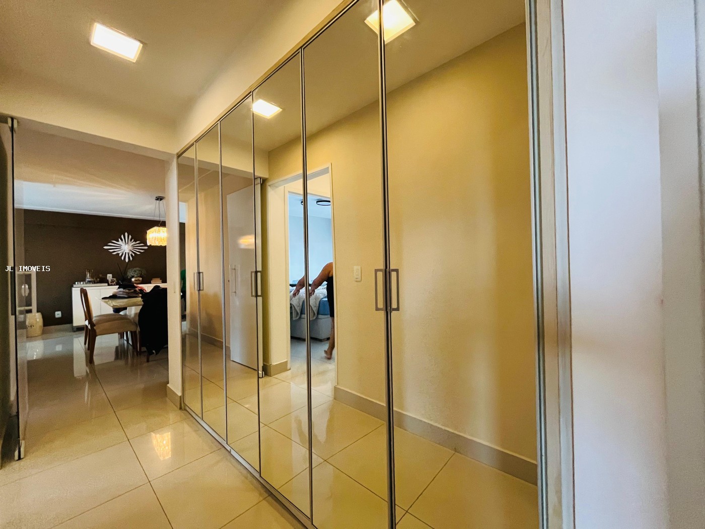 Apartamento à venda com 3 quartos, 113m² - Foto 13