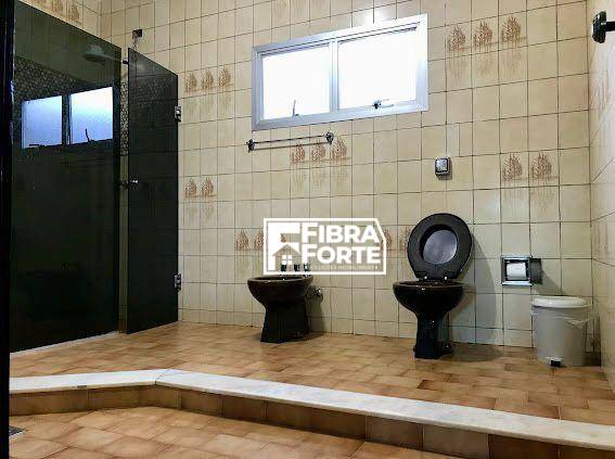 Casa para alugar com 9 quartos, 1100m² - Foto 58