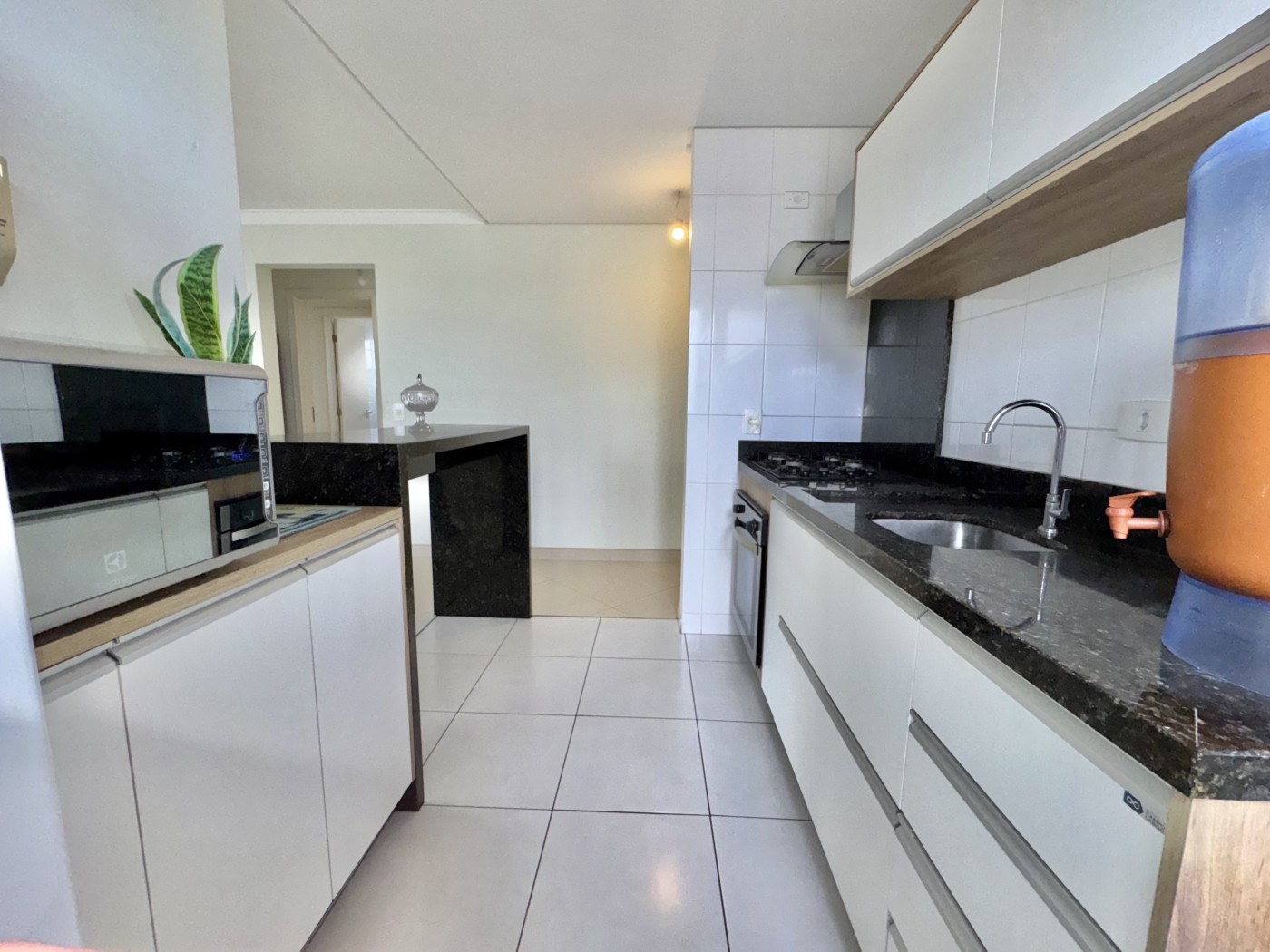 Apartamento à venda com 2 quartos, 85m² - Foto 1