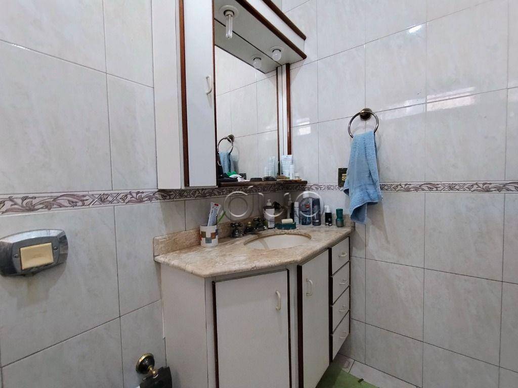 Casa à venda com 3 quartos, 189m² - Foto 28