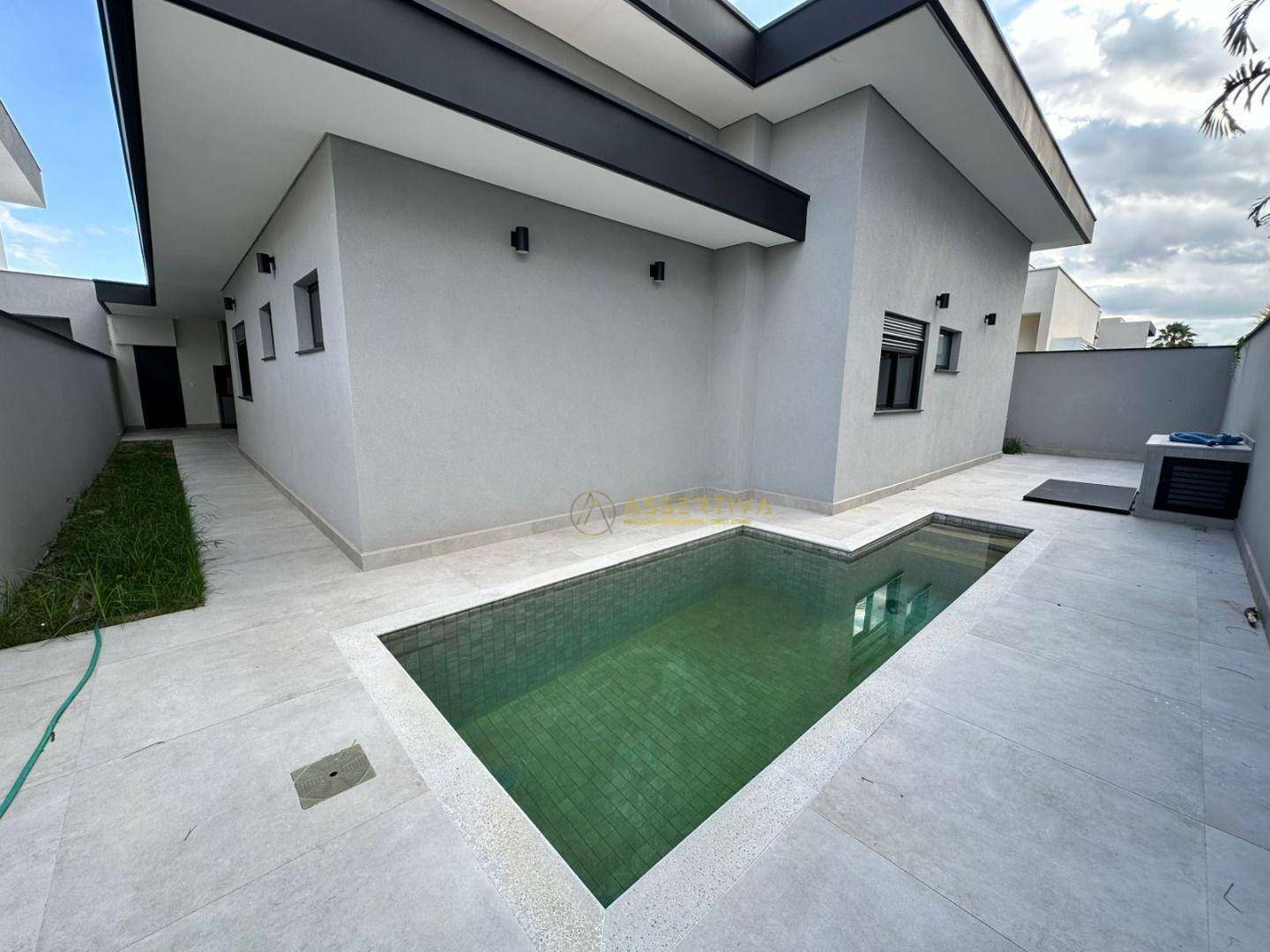 Casa de Condomínio à venda e aluguel com 3 quartos, 350m² - Foto 3