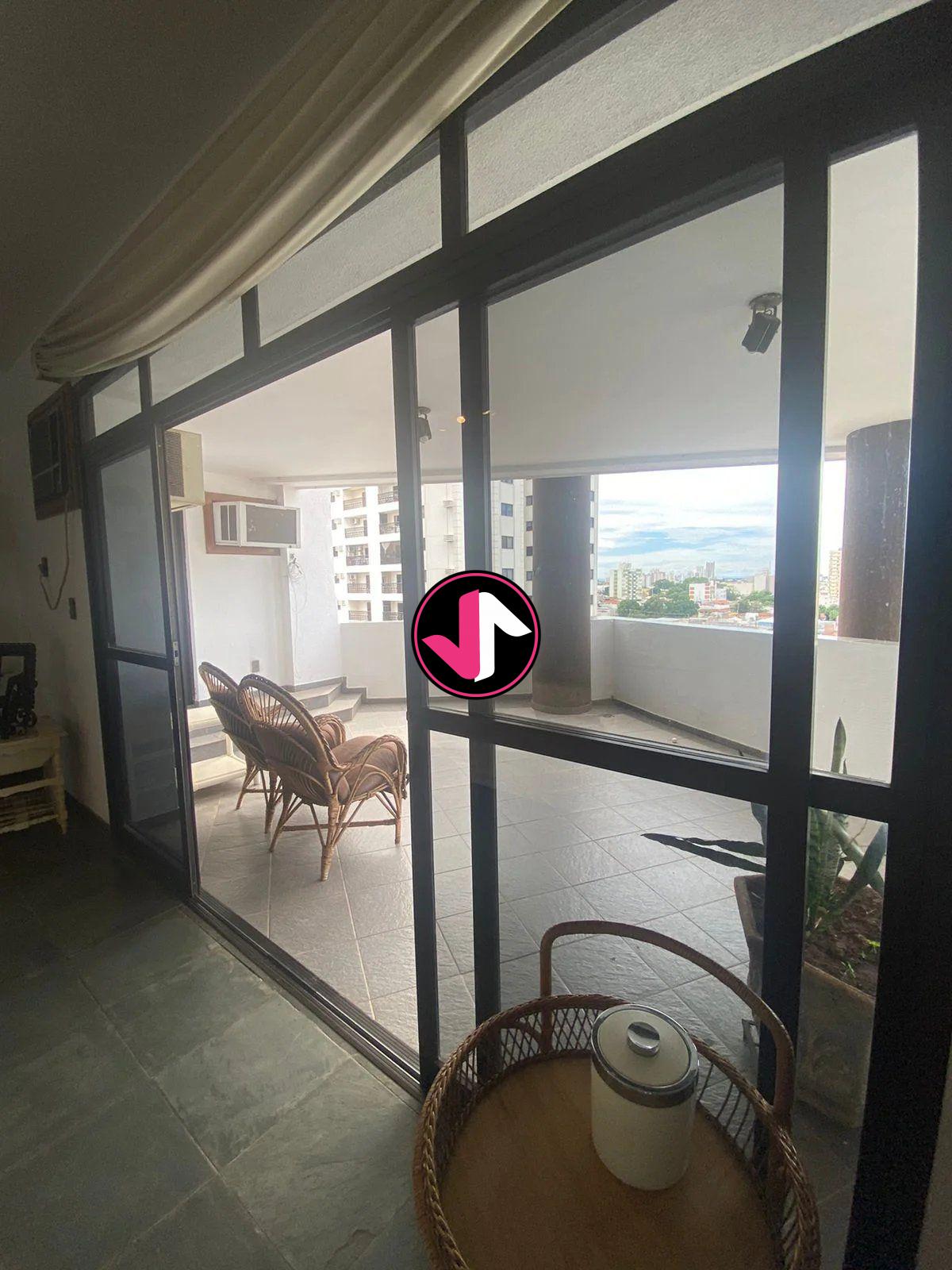 Apartamento à venda com 4 quartos - Foto 2