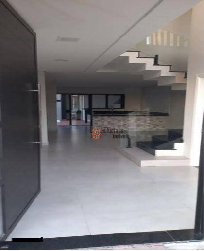 Sobrado à venda com 3 quartos, 182m² - Foto 4