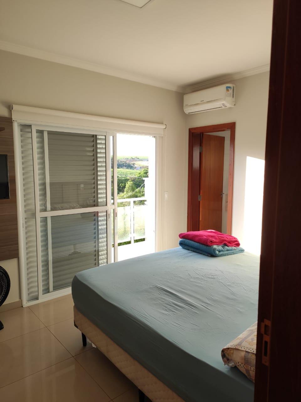 Casa de Condomínio à venda com 4 quartos, 205m² - Foto 7