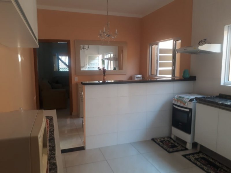 Casa à venda com 2 quartos, 55m² - Foto 21