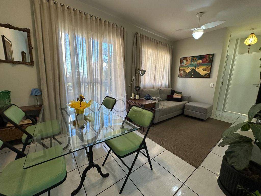 Apartamento à venda com 2 quartos, 64m² - Foto 2