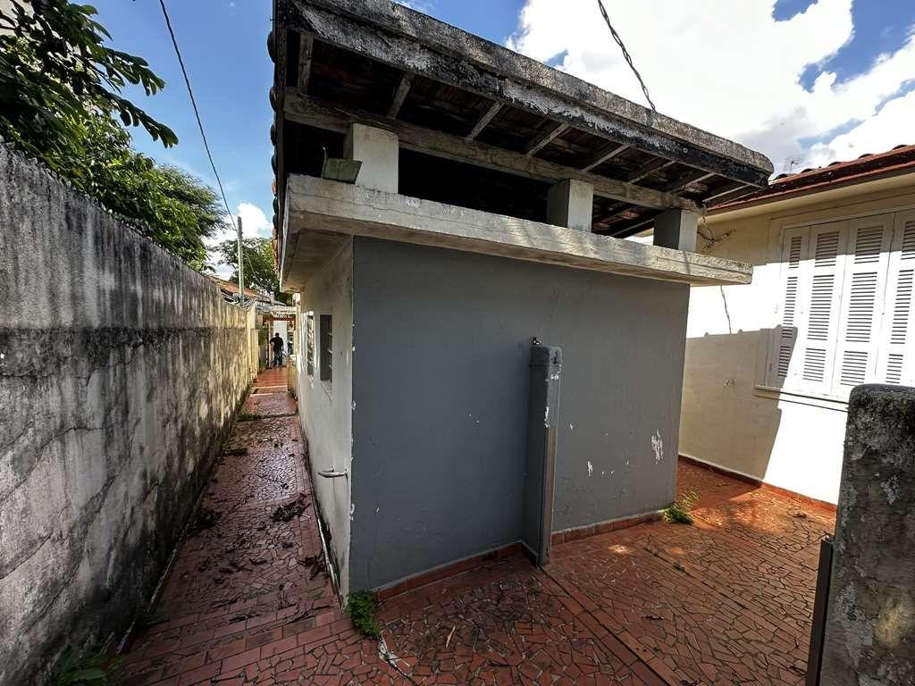 Casa à venda com 2 quartos, 320m² - Foto 13