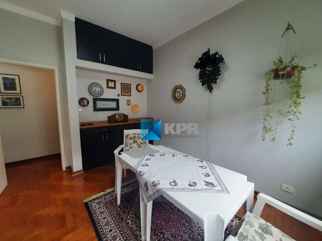 Casa à venda com 3 quartos, 224m² - Foto 22