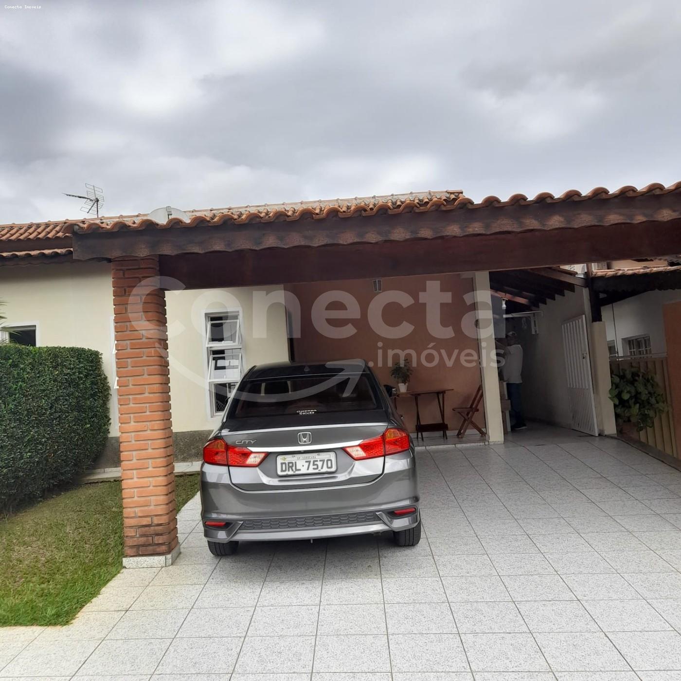 Casa de Condomínio à venda com 2 quartos, 60m² - Foto 1
