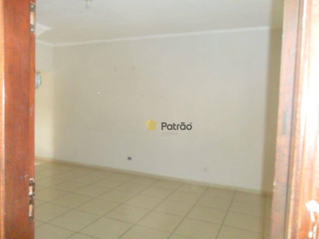 Sobrado à venda e aluguel com 2 quartos, 139m² - Foto 4