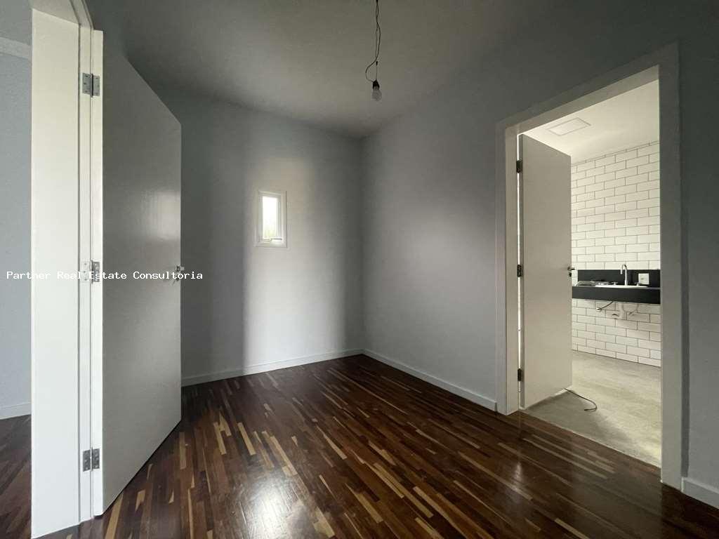 Casa à venda com 4 quartos, 1987m² - Foto 29