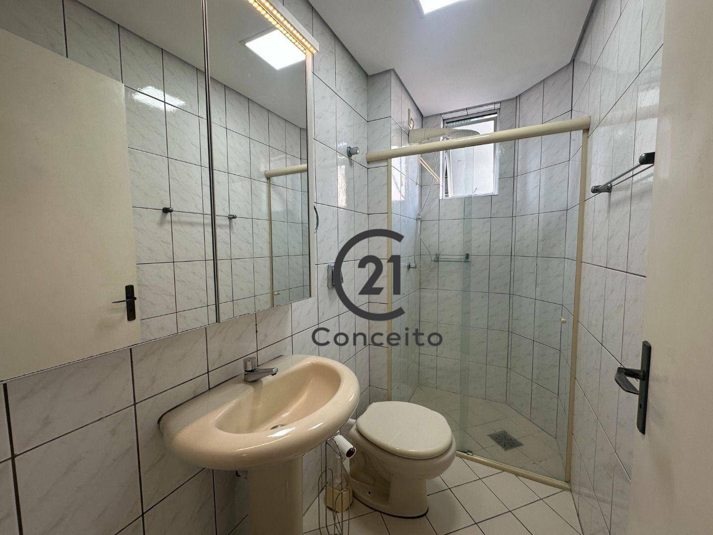 Apartamento para alugar com 2 quartos, 69m² - Foto 9