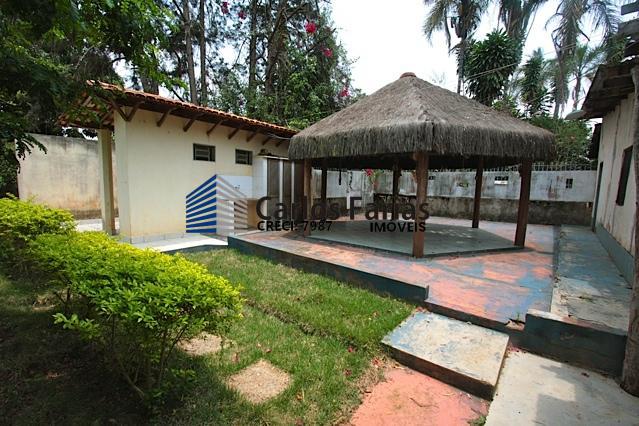 Chácara à venda com 3 quartos, 300m² - Foto 5