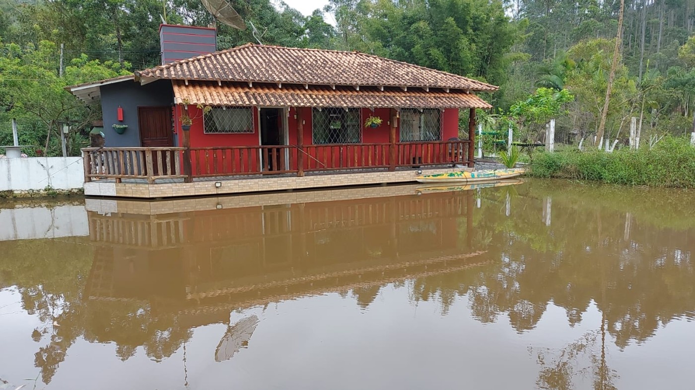 Chácara à venda com 2 quartos, 1990m² - Foto 2