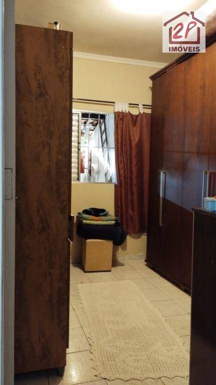 Casa à venda com 3 quartos, 140m² - Foto 2