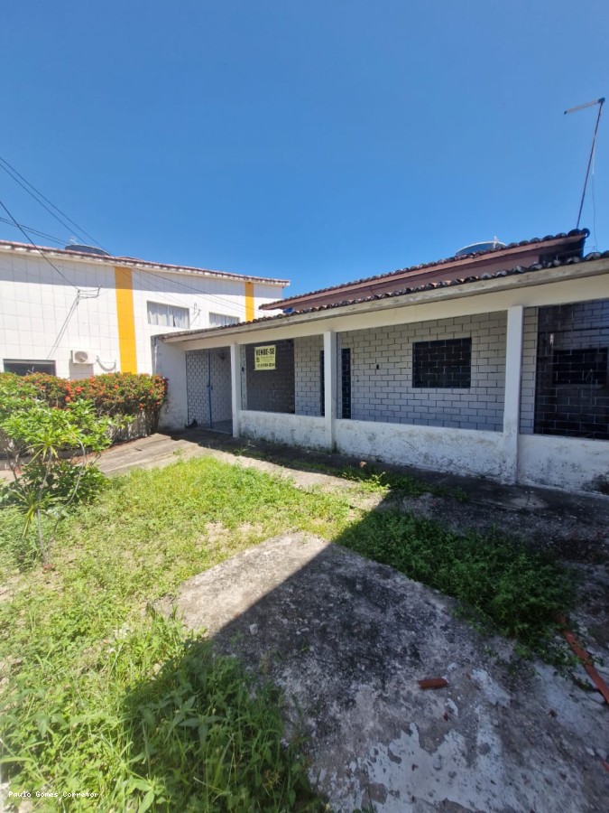 Casa à venda com 2 quartos, 150m² - Foto 1