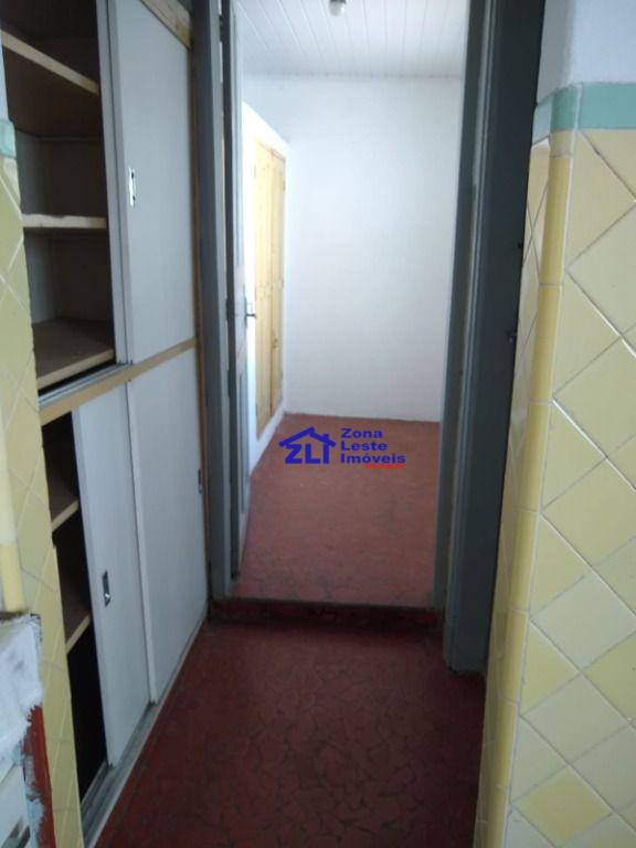 Sobrado para alugar com 2 quartos, 180m² - Foto 15