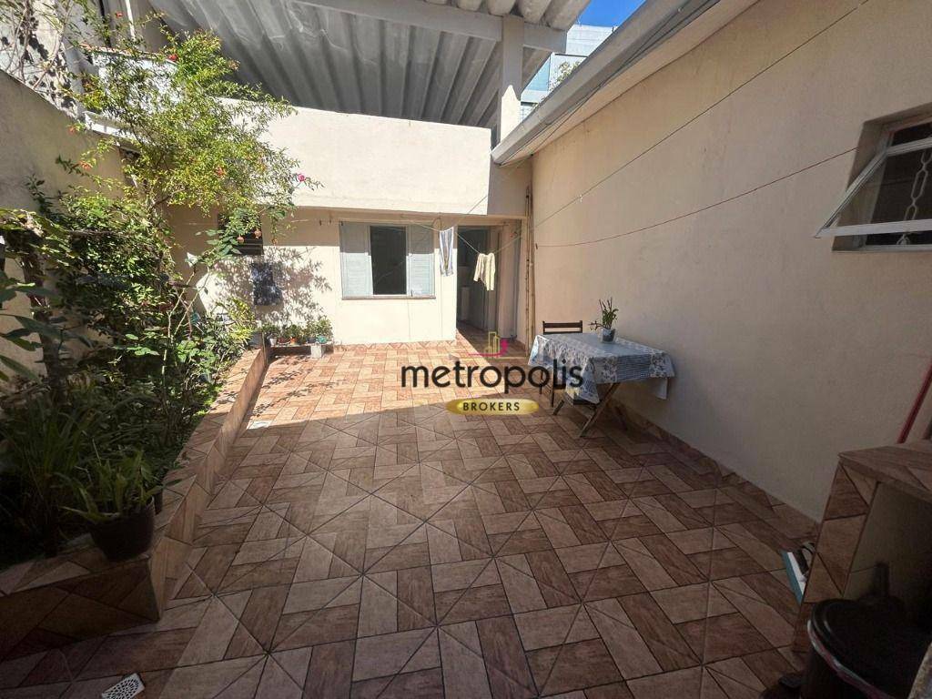 Casa à venda e aluguel com 2 quartos, 114m² - Foto 8