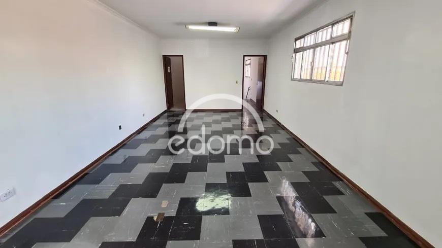Prédio Inteiro para alugar, 240m² - Foto 1